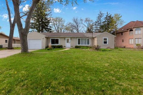 Tiny photo for 3691 Walters Avenue, Northbrook, IL 60062 (MLS # 12626287)