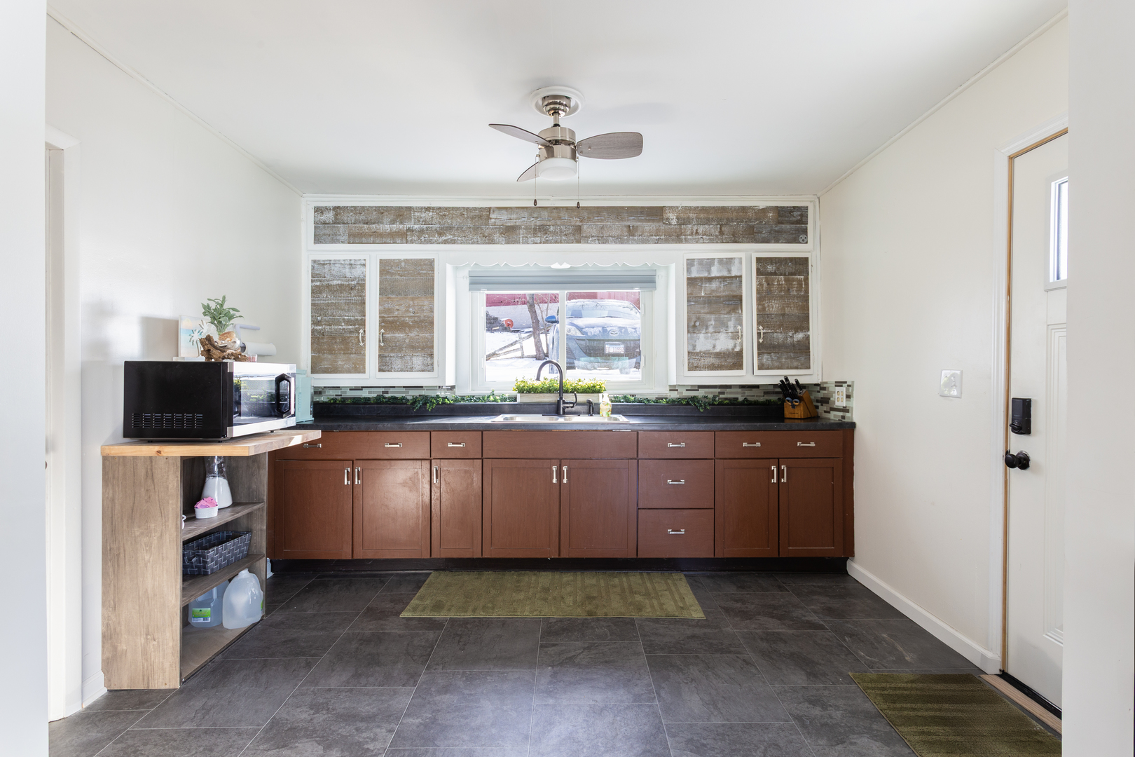 1304 River Terrace Drive