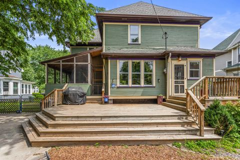 Tiny photo for 305 W. Illinois Street, Urbana, IL 61801 (MLS # 12648009)