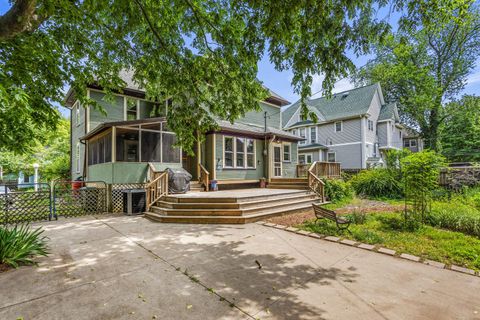 Tiny photo for 305 W. Illinois Street, Urbana, IL 61801 (MLS # 12648009)