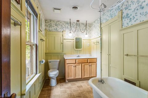 Tiny photo for 305 W. Illinois Street, Urbana, IL 61801 (MLS # 12648009)