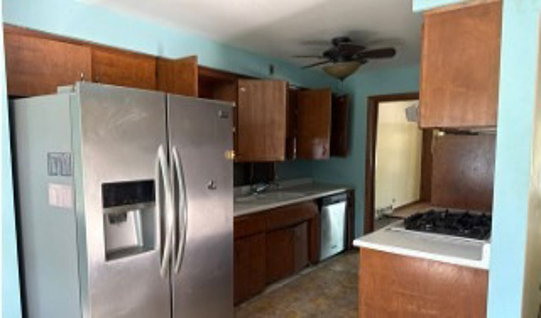410 W Holly Court
