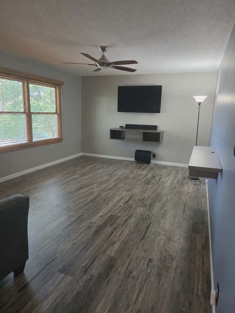 Tiny photo for 2613 N Zenith Avenue, Davenport, IA 52804 (MLS # 12687558)