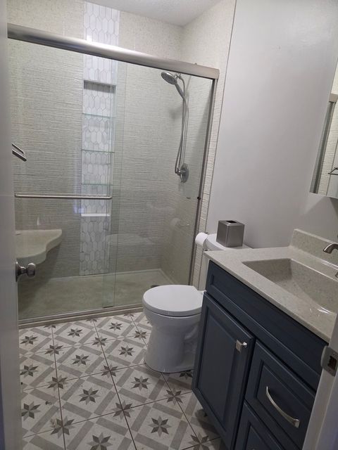 Tiny photo for 2613 N Zenith Avenue, Davenport, IA 52804 (MLS # 12687558)