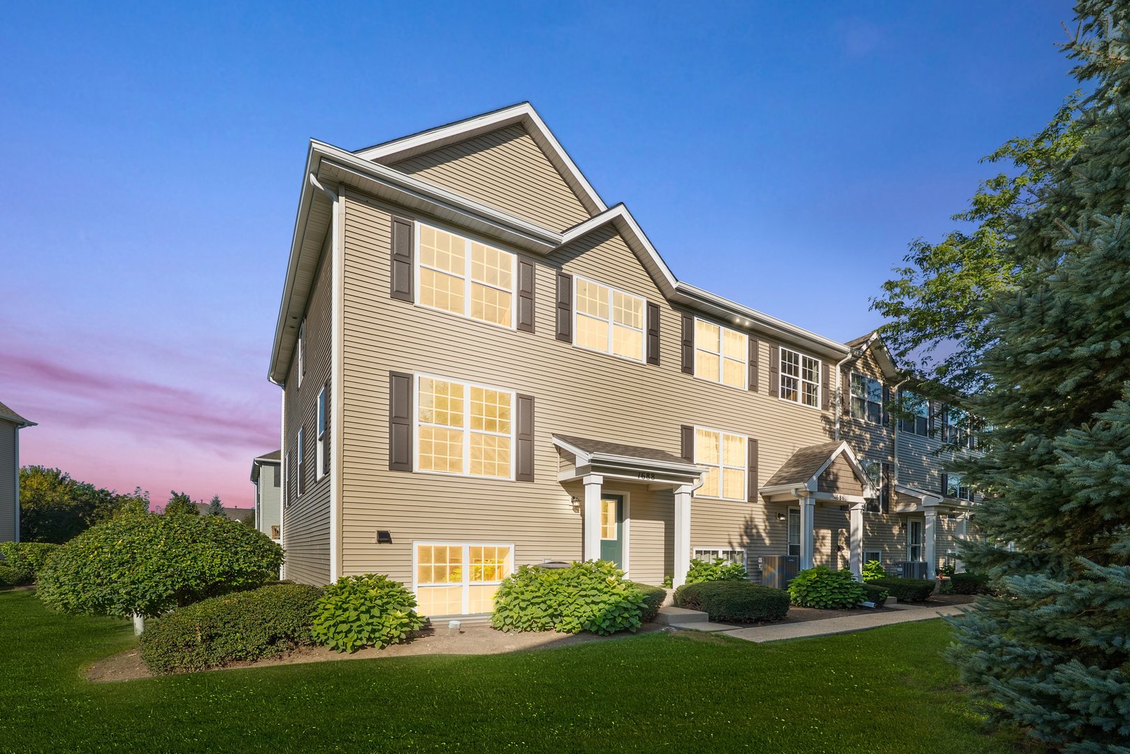 1688 W Turtle Creek Lane 0