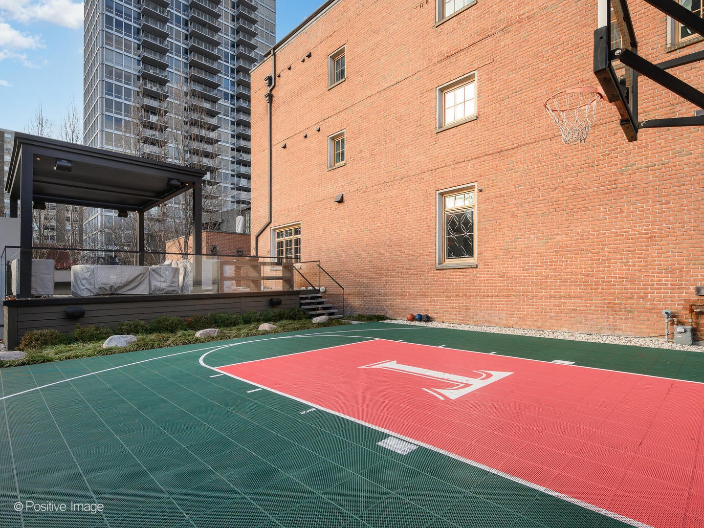 3024 N Lake Shore Drive