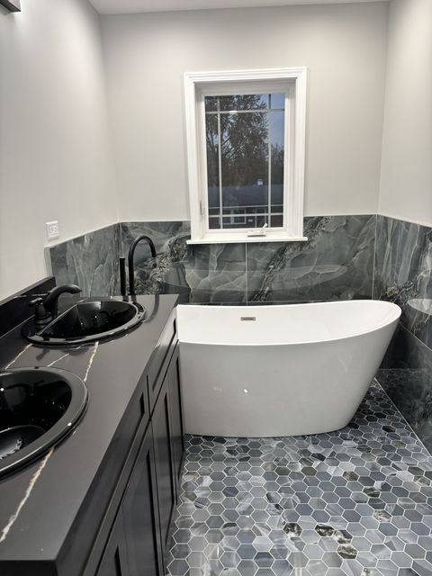 Tiny photo for 6532 W 112th Street, Worth, IL 60482 (MLS # 12265885)