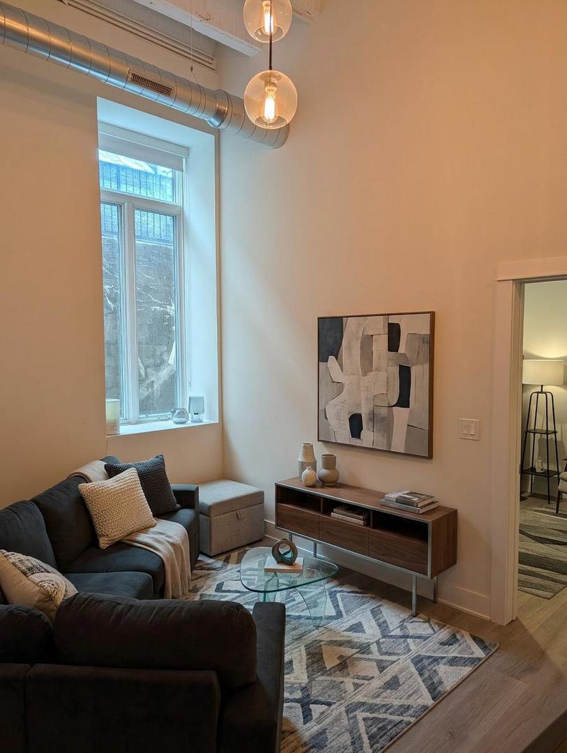 1453 Maple Avenue B06