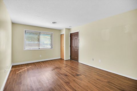 Tiny photo for 1905 Christopher Circle #4, Urbana, IL 61802 (MLS # 12308926)