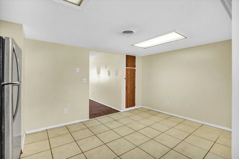 Tiny photo for 1905 Christopher Circle #4, Urbana, IL 61802 (MLS # 12308926)