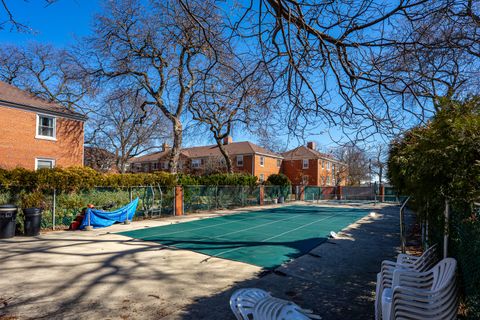 Tiny photo for 6607 N Damen Avenue #2N, Chicago, IL 60645 (MLS # 12588821)