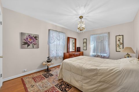 Tiny photo for 6607 N Damen Avenue #2N, Chicago, IL 60645 (MLS # 12588821)