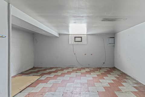 Tiny photo for 8643 S kingston Avenue, Chicago, IL 60617 (MLS # 12503086)