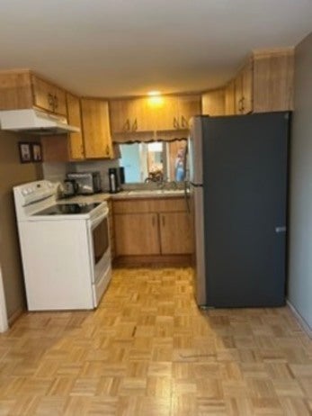 Tiny photo for 127 N Wolf Road #58B, Wheeling, IL 60090 (MLS # 12793674)