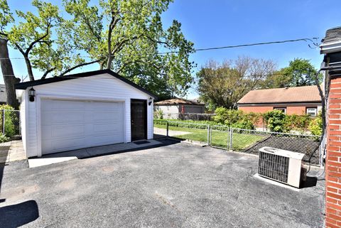 Tiny photo for 3123 176th Street, Lansing, IL 60438 (MLS # 12648783)