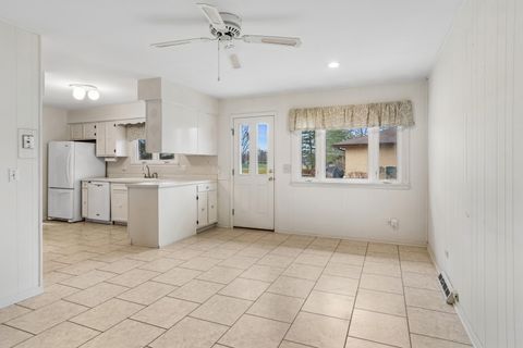 Tiny photo for 209 Herbert Street, Downers Grove, IL 60515 (MLS # 12544637)