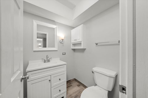 Tiny photo for 10308 Circle Drive #301, Oak Lawn, IL 60453 (MLS # 12491045)