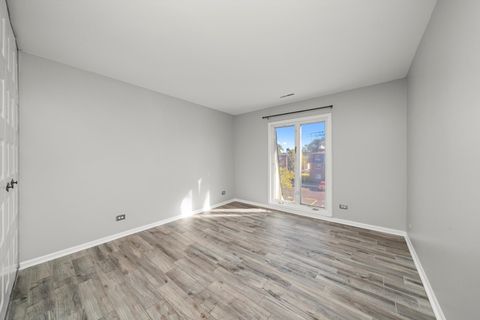 Tiny photo for 10308 Circle Drive #301, Oak Lawn, IL 60453 (MLS # 12491045)