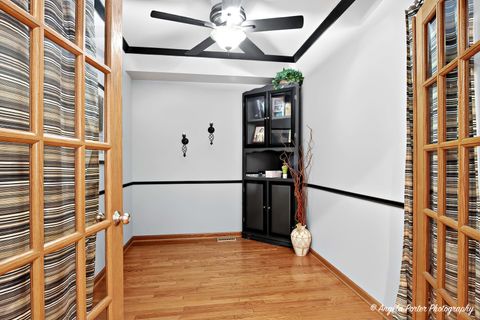 Tiny photo for 5012 W Lake Shore Drive, Wonder Lake, IL 60097 (MLS # 12504370)