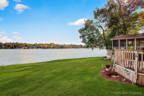Tiny photo for 5012 W Lake Shore Drive, Wonder Lake, IL 60097 (MLS # 12504370)