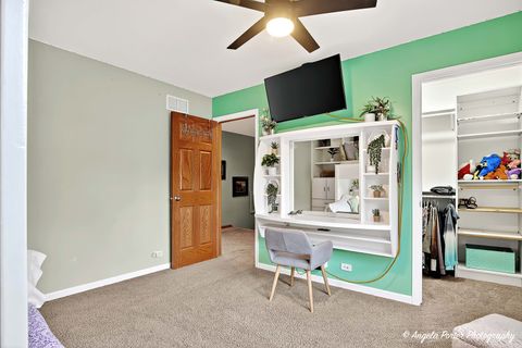 Tiny photo for 5012 W Lake Shore Drive, Wonder Lake, IL 60097 (MLS # 12504370)