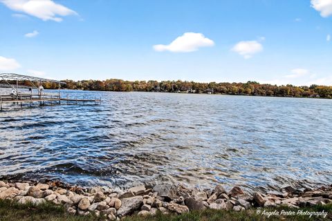 Tiny photo for 5012 W Lake Shore Drive, Wonder Lake, IL 60097 (MLS # 12504370)