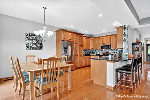 Tiny photo for 5012 W Lake Shore Drive, Wonder Lake, IL 60097 (MLS # 12504370)