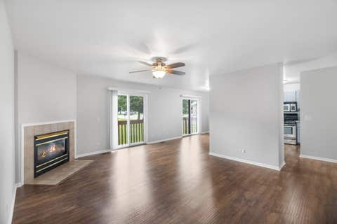 Tiny photo for 695 Dean Drive #G, South Elgin, IL 60177 (MLS # 12726992)