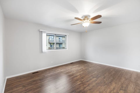Tiny photo for 695 Dean Drive #G, South Elgin, IL 60177 (MLS # 12726992)
