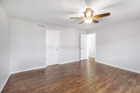 Tiny photo for 695 Dean Drive #G, South Elgin, IL 60177 (MLS # 12726992)