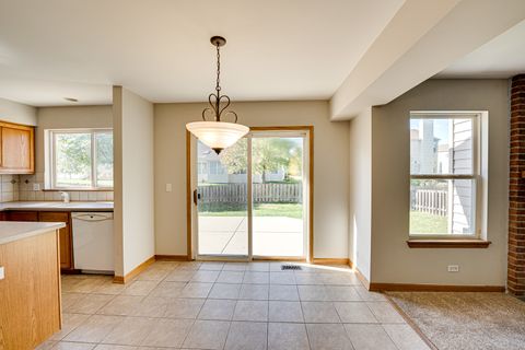 Tiny photo for 2328 Lexington Lane, Naperville, IL 60540 (MLS # 12502997)