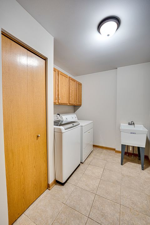 Tiny photo for 2328 Lexington Lane, Naperville, IL 60540 (MLS # 12502997)