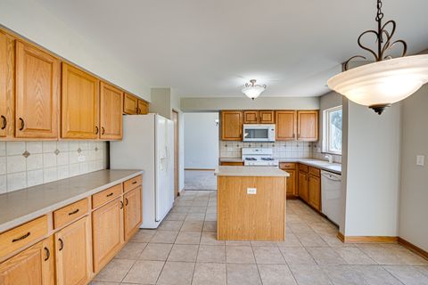 Tiny photo for 2328 Lexington Lane, Naperville, IL 60540 (MLS # 12502997)