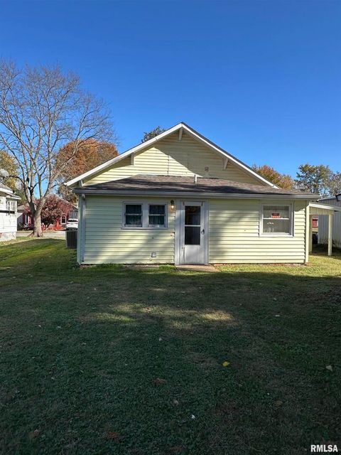 Tiny photo for 306 S PECAN Street, Royalton, IL 62983 (MLS # EB460437)