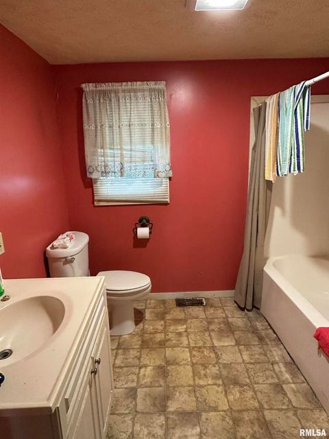 Tiny photo for 306 S PECAN Street, Royalton, IL 62983 (MLS # EB460437)