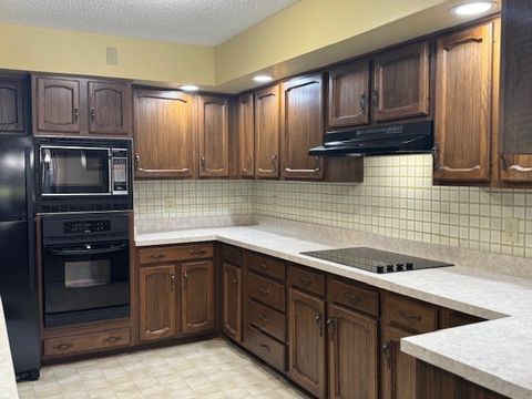 Tiny photo for 25 Crystal Court #D1, Pontiac, IL 61764 (MLS # 12537096)