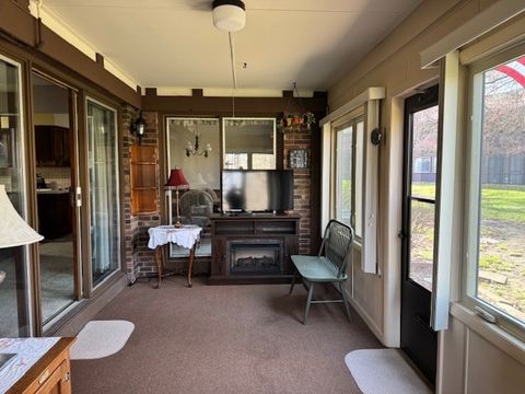 Tiny photo for 25 Crystal Court #D1, Pontiac, IL 61764 (MLS # 12537096)