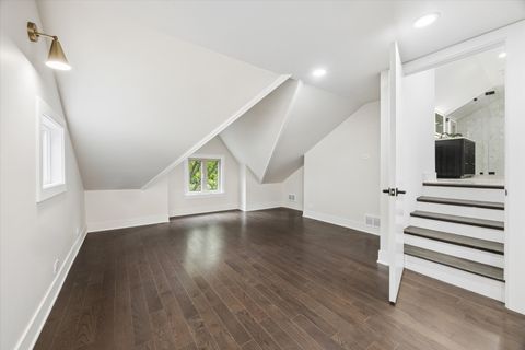 Tiny photo for 33 Chestnut Avenue, Clarendon Hills, IL 60514 (MLS # 12653991)