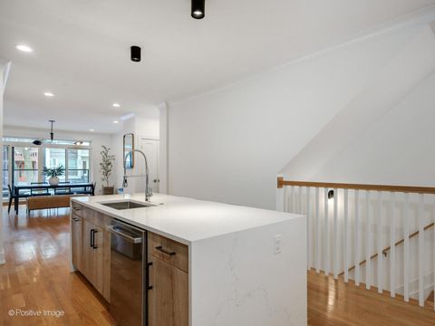 Tiny photo for 2044 W Rice Street #1, Chicago, IL 60622 (MLS # 12604881)