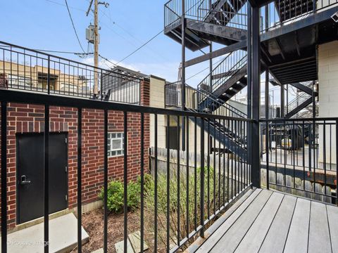 Tiny photo for 2044 W Rice Street #1, Chicago, IL 60622 (MLS # 12604881)