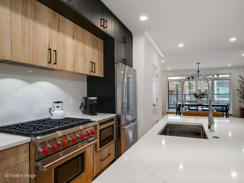 Tiny photo for 2044 W Rice Street #1, Chicago, IL 60622 (MLS # 12604881)