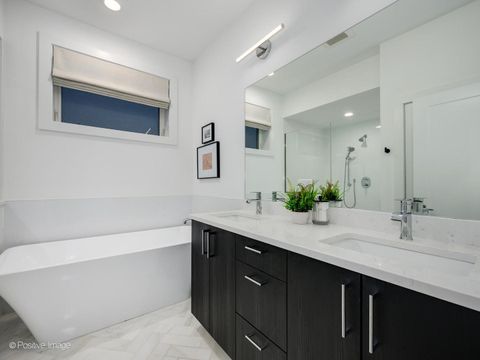 Tiny photo for 2044 W Rice Street #1, Chicago, IL 60622 (MLS # 12604881)