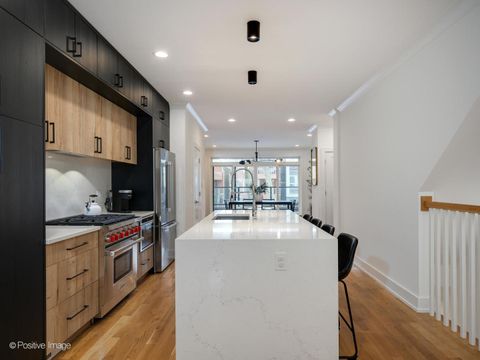Tiny photo for 2044 W Rice Street #1, Chicago, IL 60622 (MLS # 12604881)