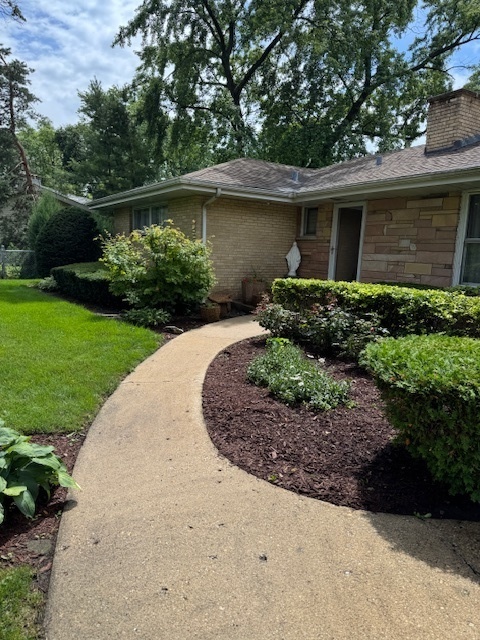 1014 N Elmhurst Road