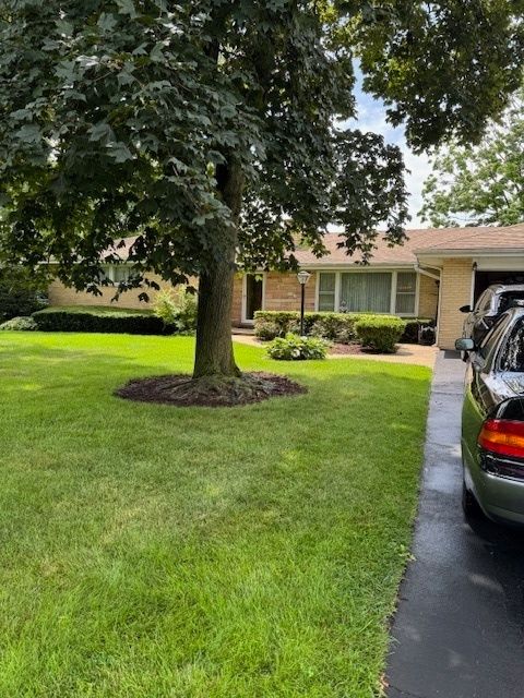 Tiny photo for 1014 N Elmhurst Road, Prospect Heights, IL 60070 (MLS # 12504817)