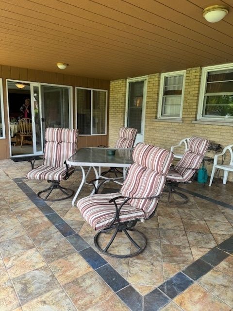 Tiny photo for 1014 N Elmhurst Road, Prospect Heights, IL 60070 (MLS # 12504817)