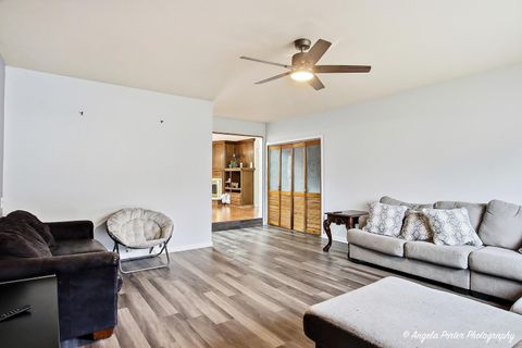 Tiny photo for 33639 N Greentree Road, Grayslake, IL 60030 (MLS # 12544919)