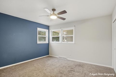 Tiny photo for 33639 N Greentree Road, Grayslake, IL 60030 (MLS # 12544919)