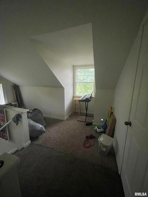 Tiny photo for 906 S ELIZABETH Street, Carbondale, IL 62901 (MLS # EB458640)