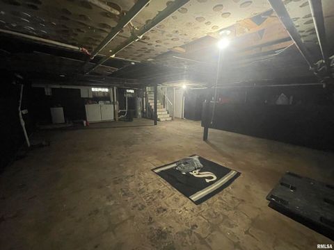 Tiny photo for 906 S ELIZABETH Street, Carbondale, IL 62901 (MLS # EB458640)